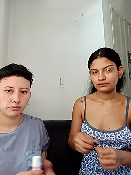 Snapshot of Mei_and_Gaby chatting on January 18, 2026, 4:54 pm Mei and Gaby online show from January 18, 2026, 4:54 pm