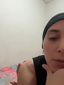 Snapshot of LatinDoll8 chatting on May 30, 2026, 11:32 pm LatinDoll8 online show from May 30, 2026, 11:32 pm