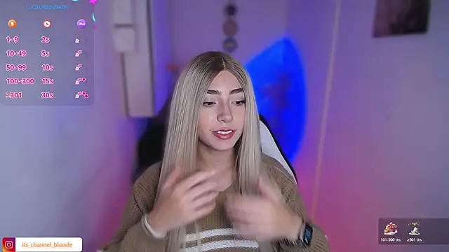 Snapshot of channel_blondee chatting on March 13, 2026, 8:25 pm channel blondee online show from March 13, 2026, 8:25 pm