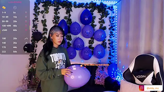 Snapshot of viicky_r chatting on February 6, 2026, 12:50 am viicky r online show from February 6, 2026, 12:50 am