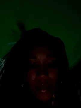 Snapshot of Ahlanacherae_creamz chatting on December 20, 2025, 5:43 am Ahlanacherae creamz online show from December 20, 2025, 5:43 am