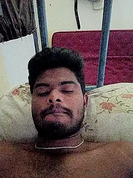 Snapshot of Anji8639 chatting on March 11, 2026, 3:55 am Anji8639 online show from March 11, 2026, 3:55 am