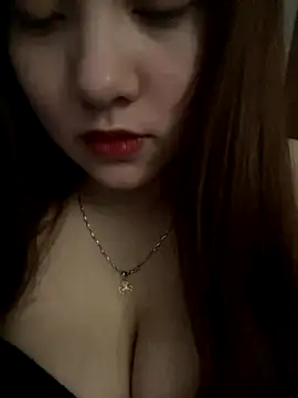 Tiamo2234 online show from December 17, 2025, 1:05 pm