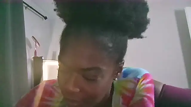 luxmina online show from December 17, 2025, 4:23 pm