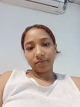 Snapshot of _natzury_ chatting on July 26, 2026, 12:23 pm natzury online show from July 26, 2026, 12:23 pm