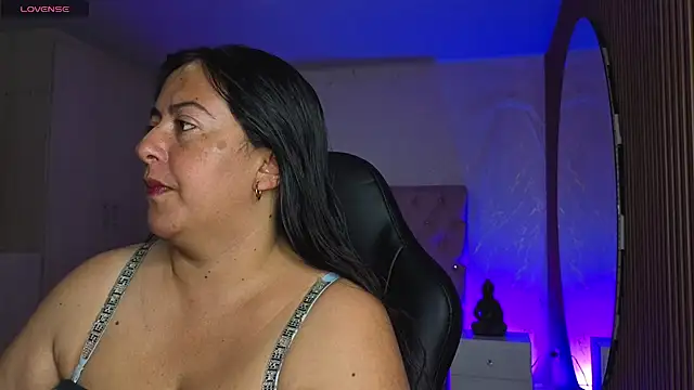 Snapshot of evelyn_harpeery chatting on July 28, 2026, 10:53 pm evelyn harpeery online show from July 28, 2026, 10:53 pm