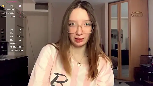 CletaMaciejewski online show from January 8, 2026, 8:42 am