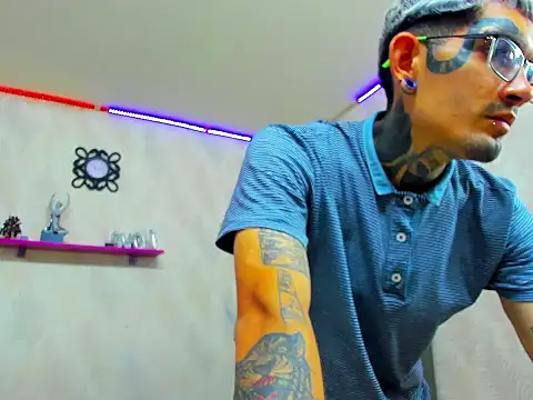 Boy tatto77 online show from February 19, 2026, 6:38 pm