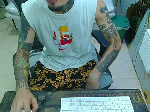 Boy tatto77 online show from May 2, 2026, 11:59 am