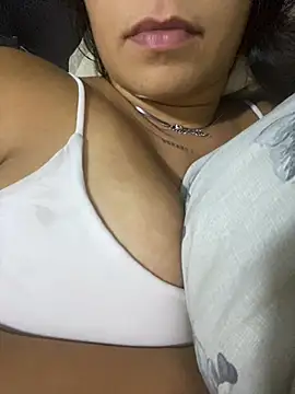 Nini  online show from January 16, 2026, 2:26 am