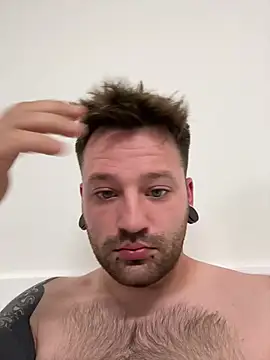Snapshot of travelsex chatting on August 9, 2026, 3:07 pm travelsex online show from August 9, 2026, 3:07 pm