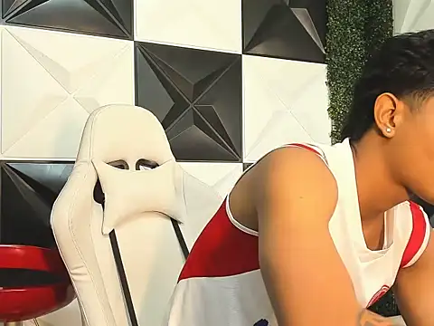 Snapshot of andrew_myersx chatting on January 10, 2026, 1:56 am andrew myersx online show from January 10, 2026, 1:56 am