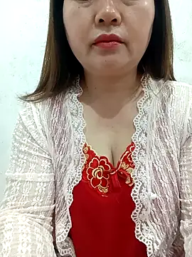 Jumi livesexy online show from March 6, 2026, 11:00 pm