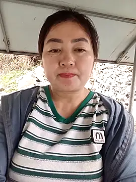 Jumi livesexy online show from February 25, 2026, 1:28 am