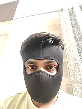 Snapshot of Urdreamboi20 chatting on December 18, 2025, 1:48 pm Urdreamboi20 online show from December 18, 2025, 1:48 pm