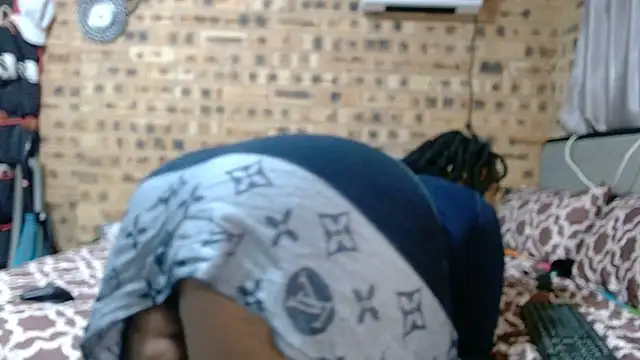 AFRICANBOOTYLICIOUS online show from June 19, 2026, 9:31 pm