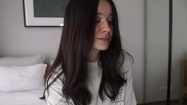 bonjour nihao hello online show from March 12, 2026, 4:29 am