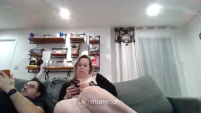 Snapshot of Miss-Chupagirly chatting on February 5, 2026, 9:21 pm Miss-Chupagirly online show from February 5, 2026, 9:21 pm