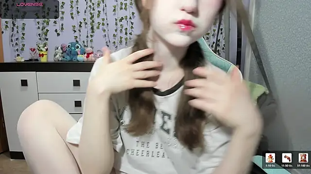 Yoonhee ki online show from July 1, 2026, 7:14 pm