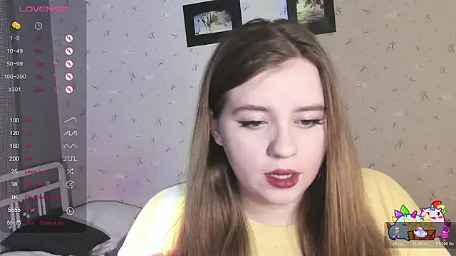 chisifri1 online show from April 26, 2026, 10:40 pm