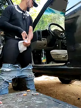 Snapshot of PIGHIGHDIRTY_p0 chatting on February 18, 2026, 7:10 pm PIGHIGHDIRTY p0 online show from February 18, 2026, 7:10 pm