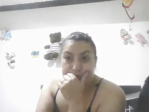 SEXY-FLOW online show from December 18, 2025, 5:28 pm