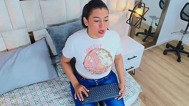 Susan Sexy Milf online show from January 17, 2026, 10:30 am