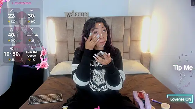 Mia Cavalli online show from March 7, 2026, 11:49 am