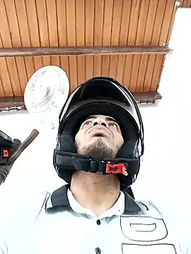 Moreno latino sex online show from January 16, 2026, 7:51 pm