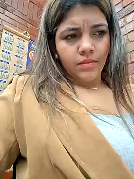 Snapshot of Ivy_enjoy chatting on July 21, 2026, 5:14 pm Ivy enjoy online show from July 21, 2026, 5:14 pm