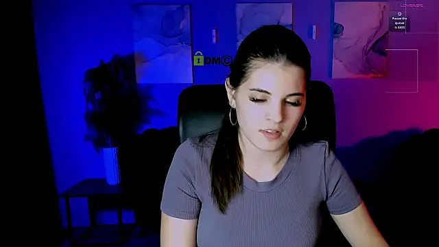 lizzie boom  online show from March 16, 2026, 8:11 pm