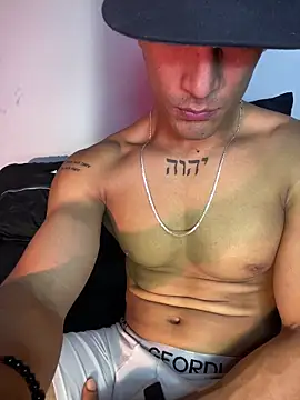 Snapshot of Maicol_xxxx chatting on March 22, 2026, 4:08 pm Maicol xxxx online show from March 22, 2026, 4:08 pm