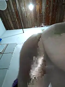 Snapshot of luis8558 chatting on January 8, 2026, 10:10 am luis8558 online show from January 8, 2026, 10:10 am