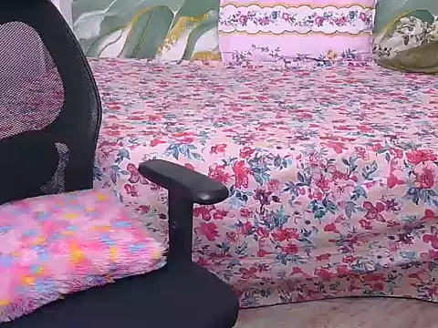 Snapshot of bold-smirthii chatting on March 13, 2026, 4:17 am bold-smirthii online show from March 13, 2026, 4:17 am