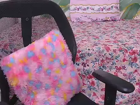 Snapshot of bold-smirthii chatting on March 11, 2026, 4:39 am bold-smirthii online show from March 11, 2026, 4:39 am