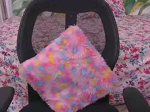 Snapshot of bold-smirthii chatting on March 22, 2026, 5:00 am bold-smirthii online show from March 22, 2026, 5:00 am