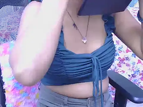 Snapshot of bold-smirthii chatting on March 28, 2026, 4:13 am bold-smirthii online show from March 28, 2026, 4:13 am