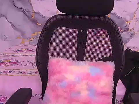 Snapshot of bold-smirthii chatting on February 15, 2026, 4:46 am bold-smirthii online show from February 15, 2026, 4:46 am