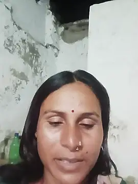 Snapshot of Cuty_priti chatting on July 22, 2026, 5:48 pm Cuty priti online show from July 22, 2026, 5:48 pm
