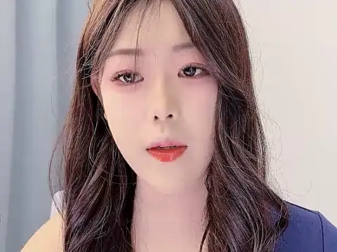 smalldaisy online show from January 14, 2026, 2:04 am