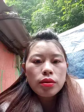 chloe-ri online show from December 20, 2025, 3:20 am