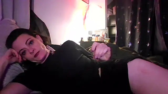 GoddessRae19 online show from February 15, 2026, 10:14 am