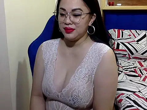 Snapshot of celine_margo chatting on July 22, 2026, 6:15 am celine margo online show from July 22, 2026, 6:15 am