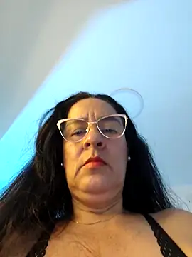 Snapshot of KiaraFoster chatting on April 13, 2026, 11:25 am KiaraFoster online show from April 13, 2026, 11:25 am