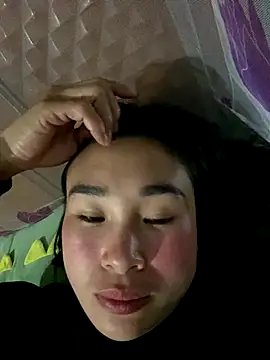 cuteelasa online show from December 19, 2025, 1:02 pm