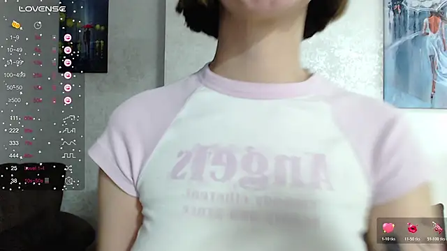 niia mur online show from March 8, 2026, 2:04 am