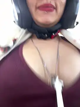 Snapshot of CamiTeaseX_ chatting on February 16, 2026, 9:02 pm CamiTeaseX online show from February 16, 2026, 9:02 pm