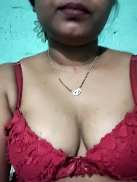 Snapshot of Eashita_01 chatting on February 24, 2026, 7:48 pm Eashita 01 online show from February 24, 2026, 7:48 pm