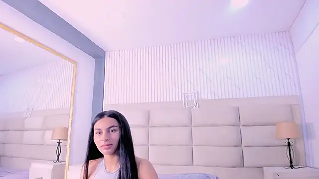 Snapshot of ManuelaEvans_ chatting on January 17, 2026, 8:34 pm ManuelaEvans online show from January 17, 2026, 8:34 pm