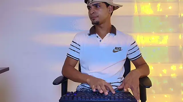 Alejandro Dirty online show from December 21, 2025, 10:10 pm